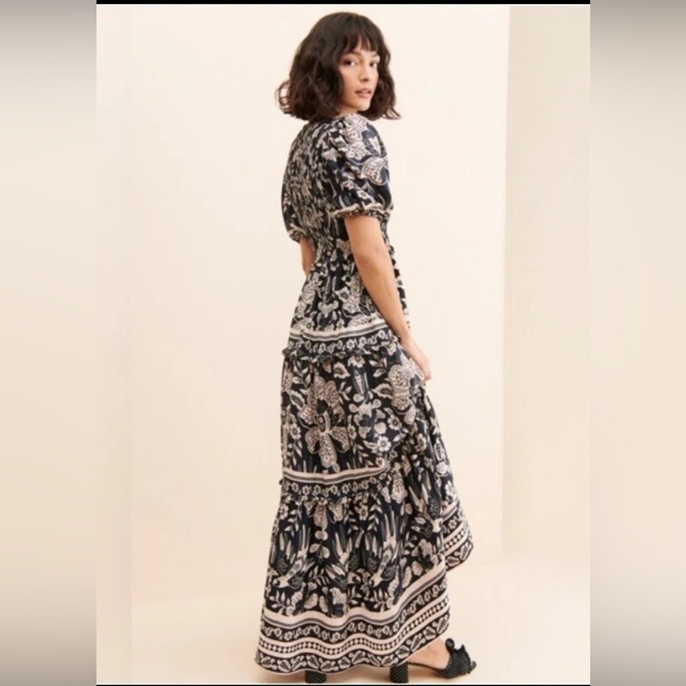 Elegant Black and White Floral Maxi Dress
